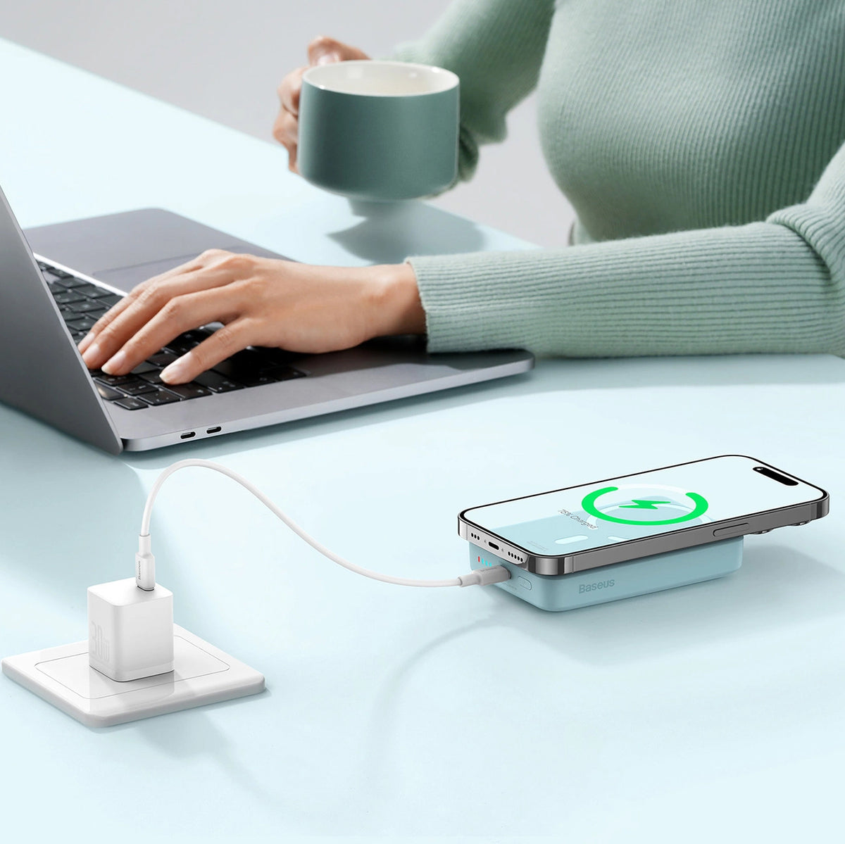 Externí bezdrátová baterie Baseus Magnetic Mini, 10000mAh, 30W, PD + FQI, 1 x QI - 1 x USB-C, Modrá PPCX110203
