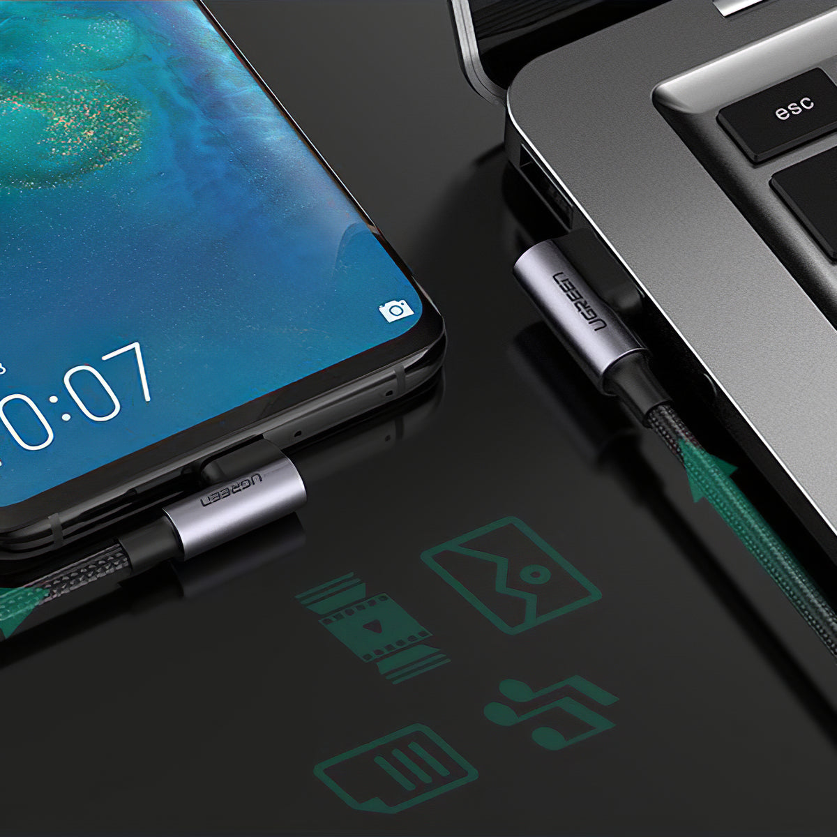 Kabel pro data a nabíjení USB-A - USB-C UGREEN US176 Angled, 18W, 2m, černý