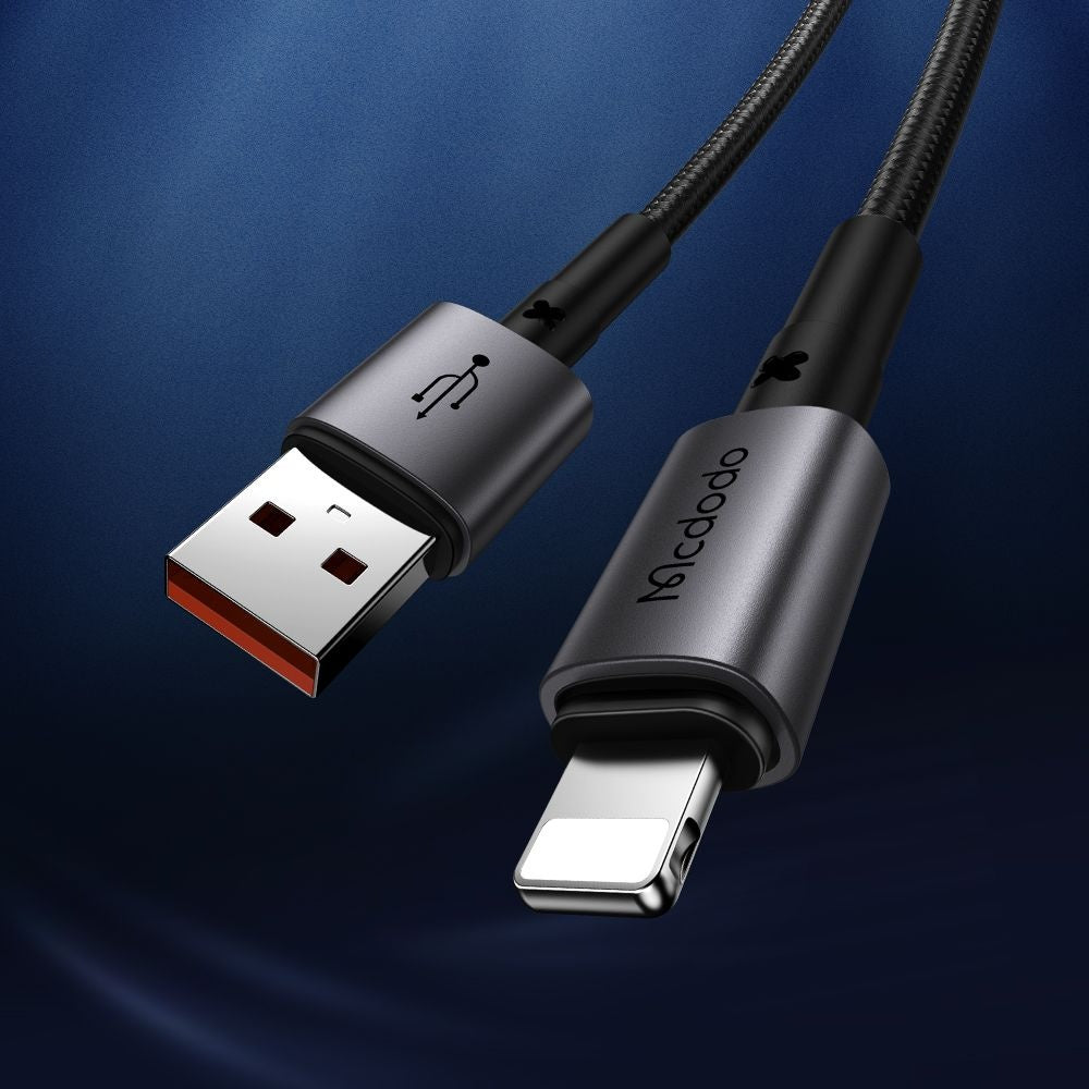 Datový a nabíjecí kabel USB-A - Lightning McDodo CA-3580, 18W, 1.2m, černý