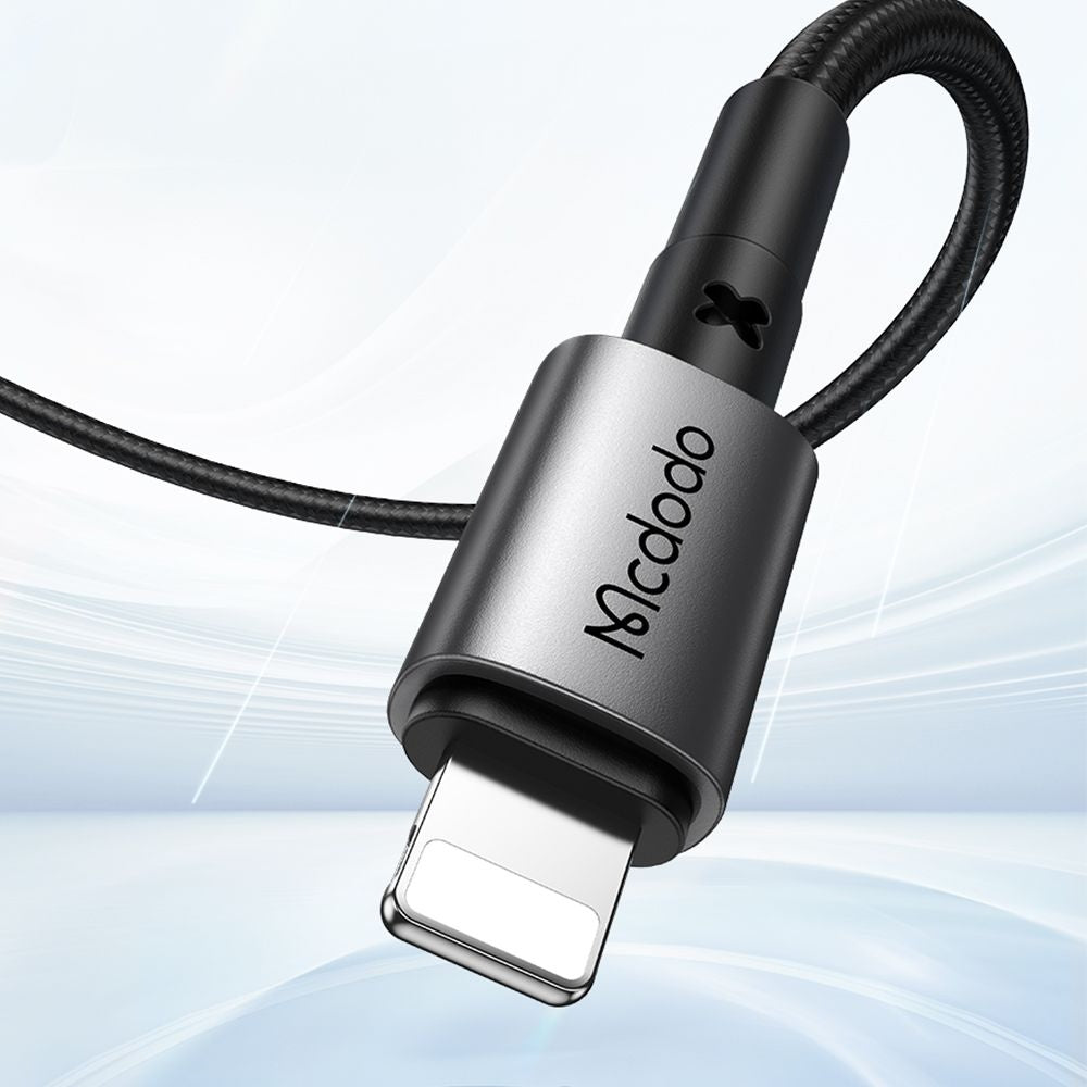 Datový a nabíjecí kabel USB-A - Lightning McDodo CA-3580, 18W, 1.2m, černý
