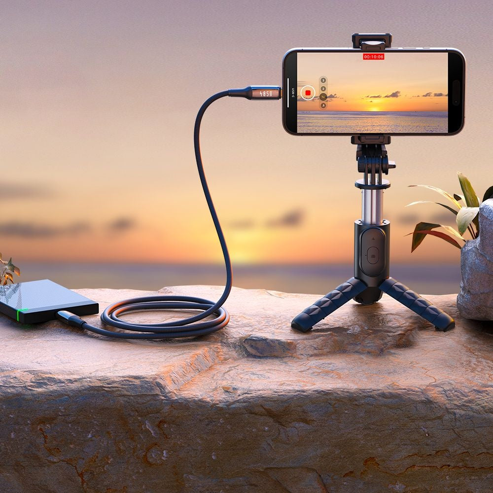 Datový a nabíjecí kabel USB-C - USB-C McDodo CA-2990, 240W, 1.2m, Černý