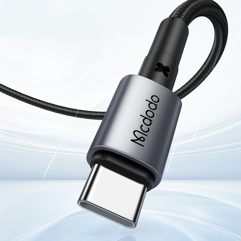 Datový a nabíjecí kabel USB-C - USB-C McDodo CA-3130, 65W, 1m, černý