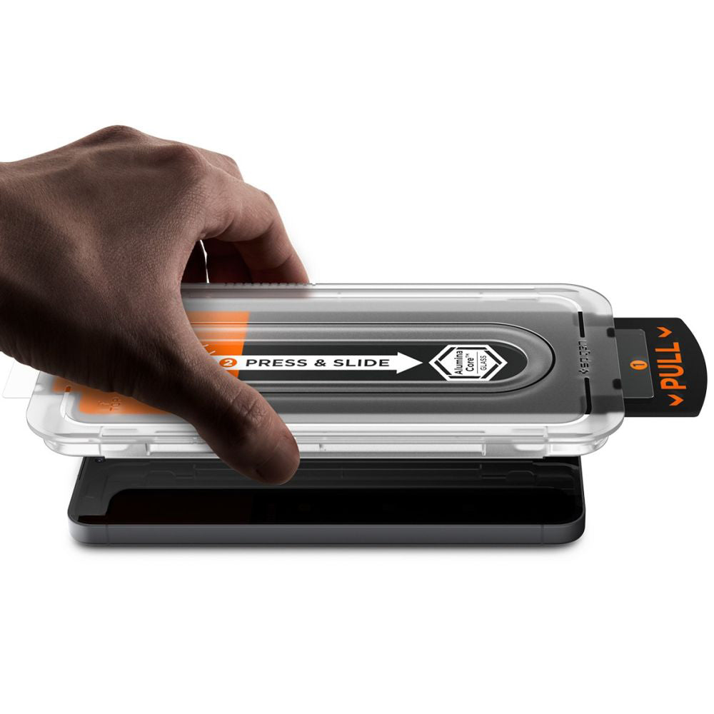 Ochranná fólie na displej Spigen GlastR EZ FIT Pro HD pro Samsung Galaxy S25 FE, Tvrzené sklo, Full Glue, Sada 2 kusy AGL10202