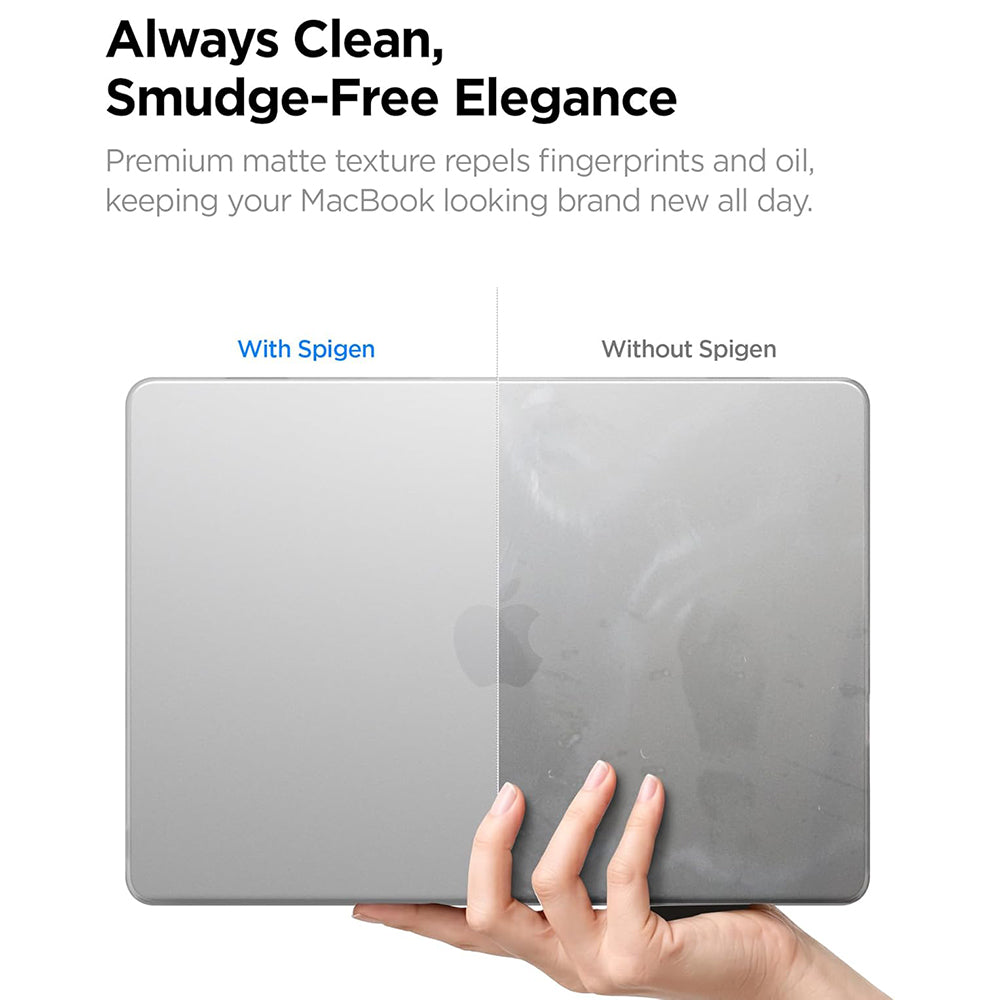 Pouzdro Spigen Airskin pro Apple MacBook Air 13palců (2026) / (2025) / (2024) / (2022), Matně průhledné ACS11530