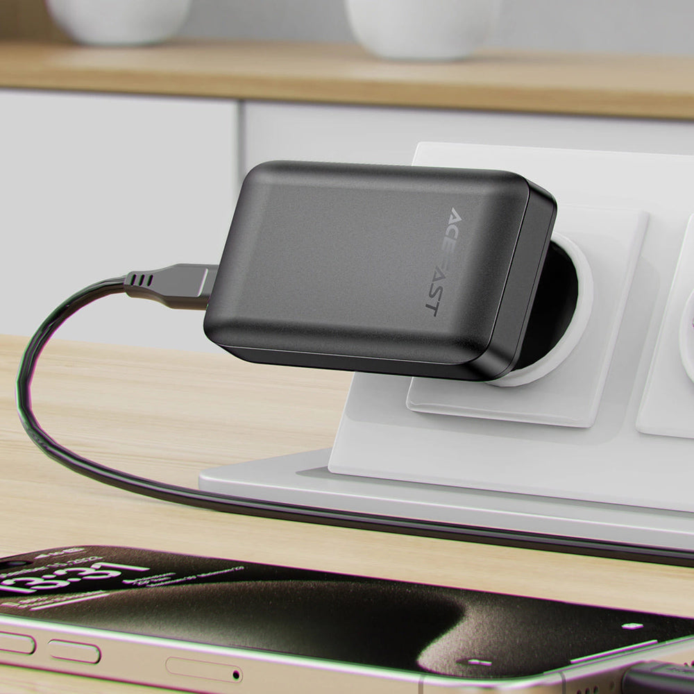 Síťová nabíječka Acefast A100, 65W, 3.25A, 1 x USB-A - 2 x USB-C, Černá