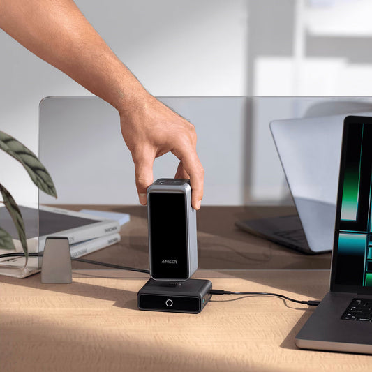 Síťová nabíječka Anker pro externí baterii Prime, 100W, 3A, 1 x Pogo Pin - 1 x USB-C - 2 x USB-A, černá A190902311