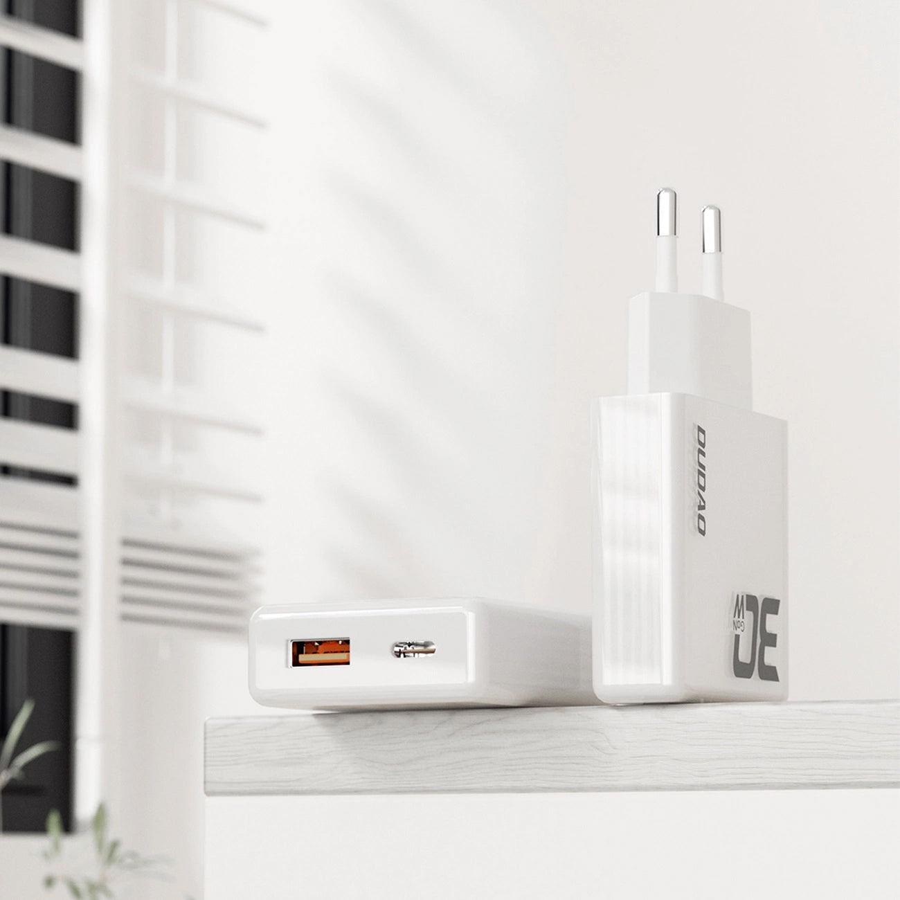 Dudao A30EUT Síťová nabíječka s kabelem USB-C, 30W, 3A, 1 x USB-A - 1 x USB-C, bílá