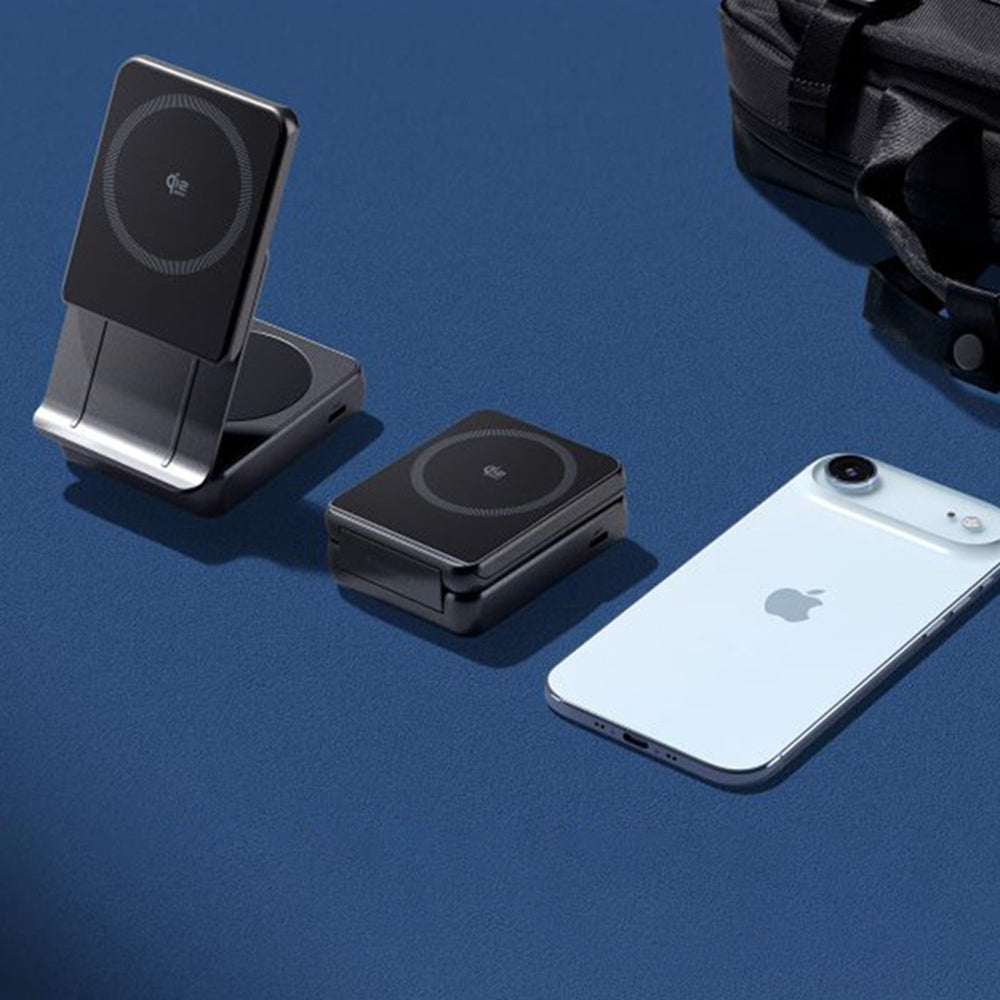 Bezdrátová nabíjecí stanice Spigen EF302MOQ 3v1, 25W, 1 x USB-C, šedá