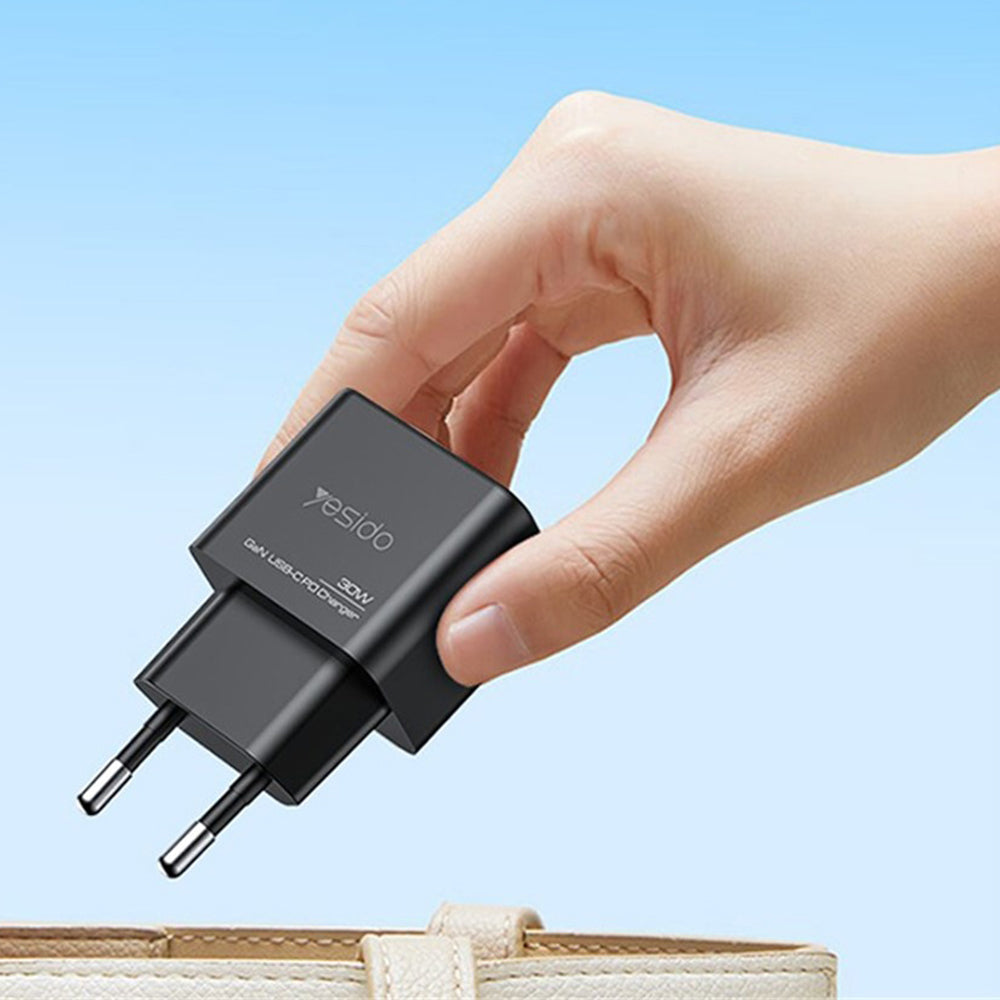 Síťová nabíječka Yesido YC64, 30W, 3A, 1 x USB-A - 1 x USB-C, černá