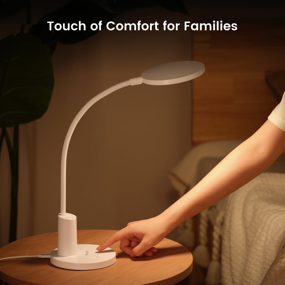 Stolní LED lampa Yeelight Pura, bílá YLYTD-0034