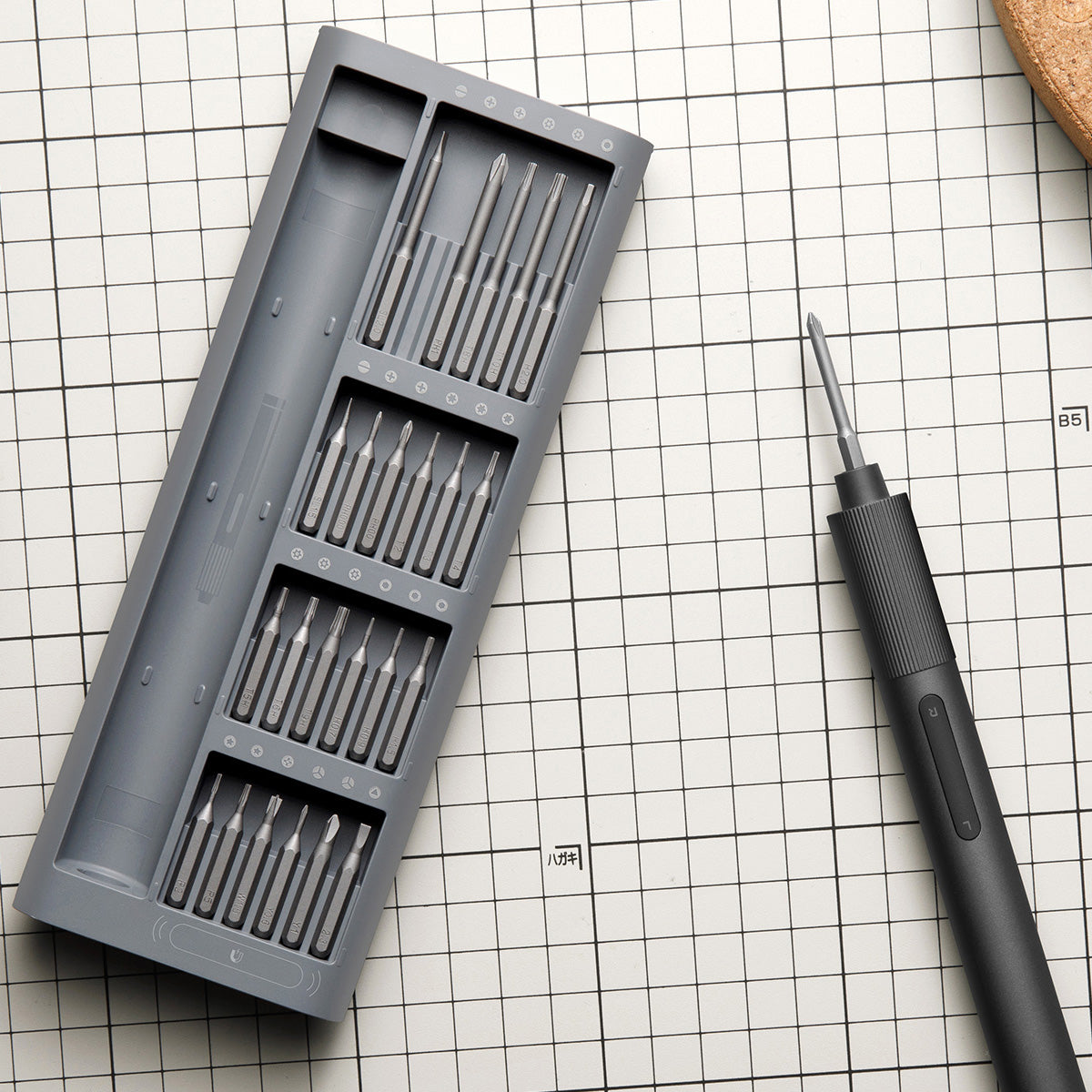 Xiaomi Elektrický šroubovák, 24bit, šedý BHR5474GL