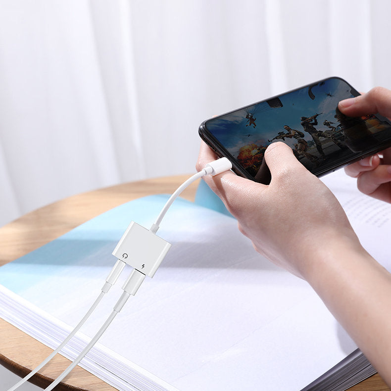 Audio adaptér Lightning na Lightning Joyroom S-Y104 Ben, s portem pro nabíjení Lightning, Bílý