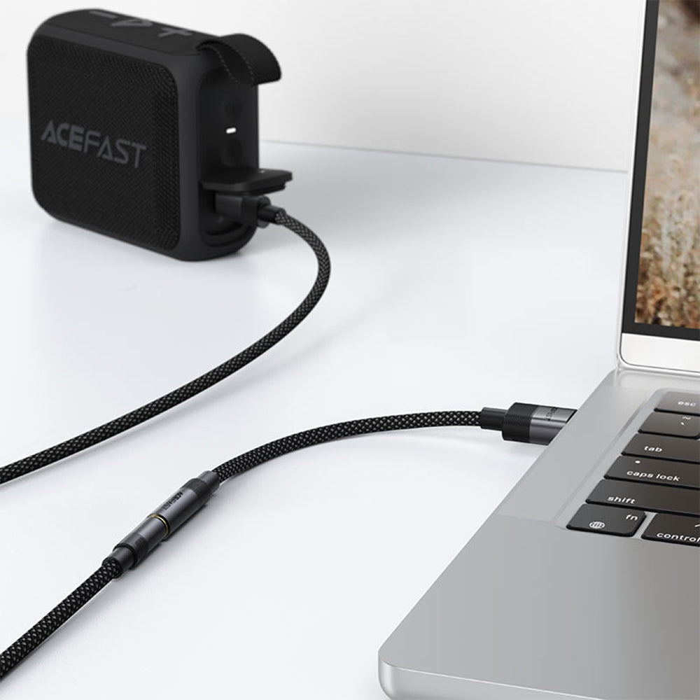 Audio adaptér Acefast J13, USB-A - 3,5 mm, černý.