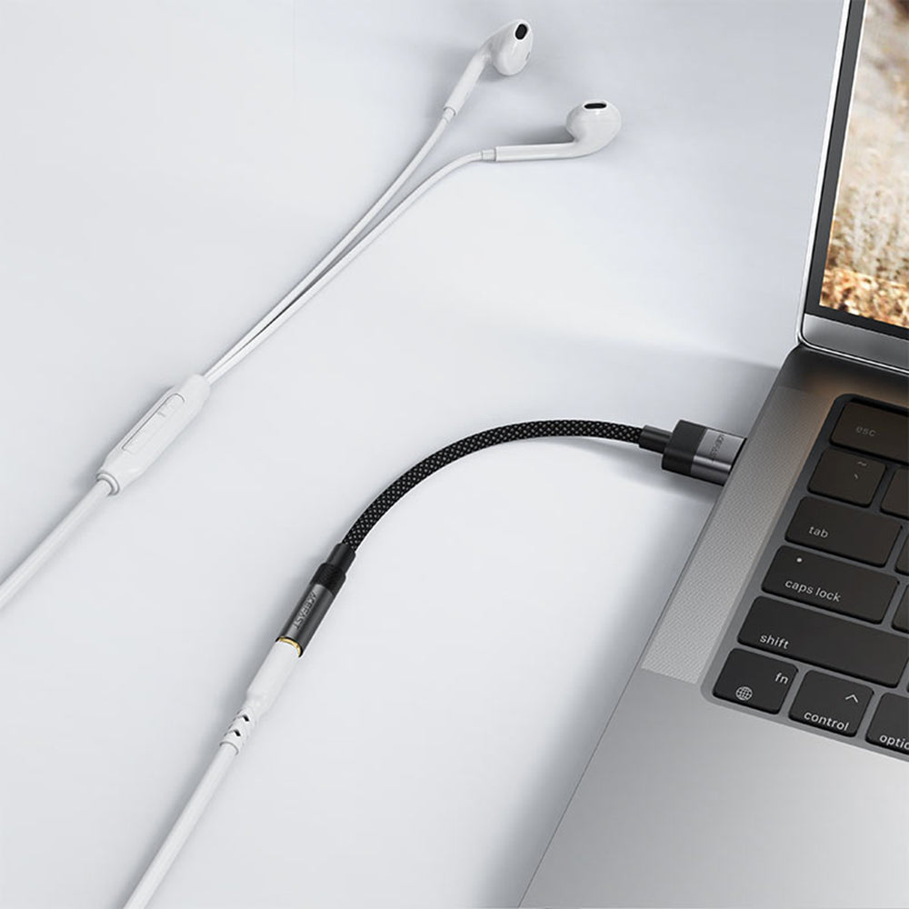 Audio adaptér Acefast J13, USB-A - 3,5 mm, černý.