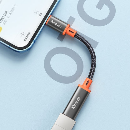 Adaptér pro data a nabíjení USB-C - Lightning McDodo CA-1440, černý