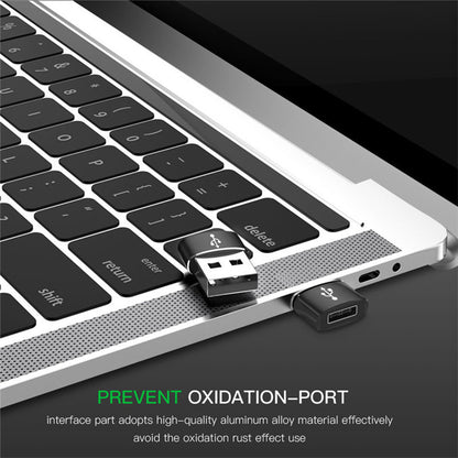 Adaptér pro data a nabíjení USB-C - USB-A Techsuit, černý