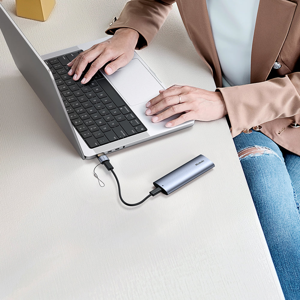 Adaptér pro data a nabíjení USB-C - USB-A McDodo OT-7580, černý