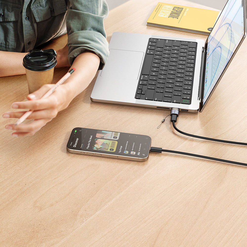 Adaptér pro data a nabíjení USB-C - USB-A McDodo OT-7580, černý