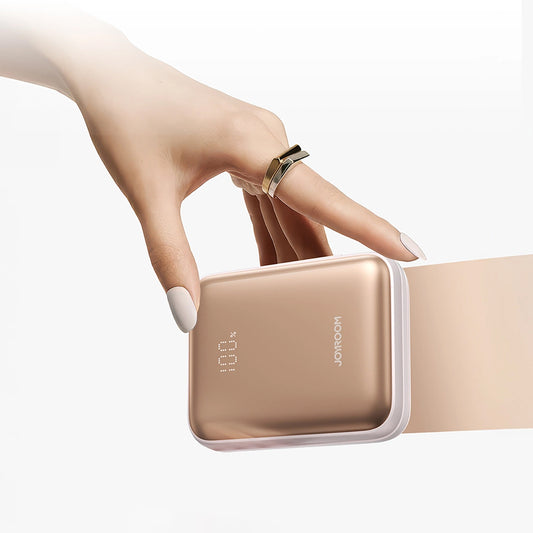 Externí baterie Joyroom JR-PBF27, 10000mAh, 22.5W, PD, 1 x Lightning - 2 x USB-C, Zlatá