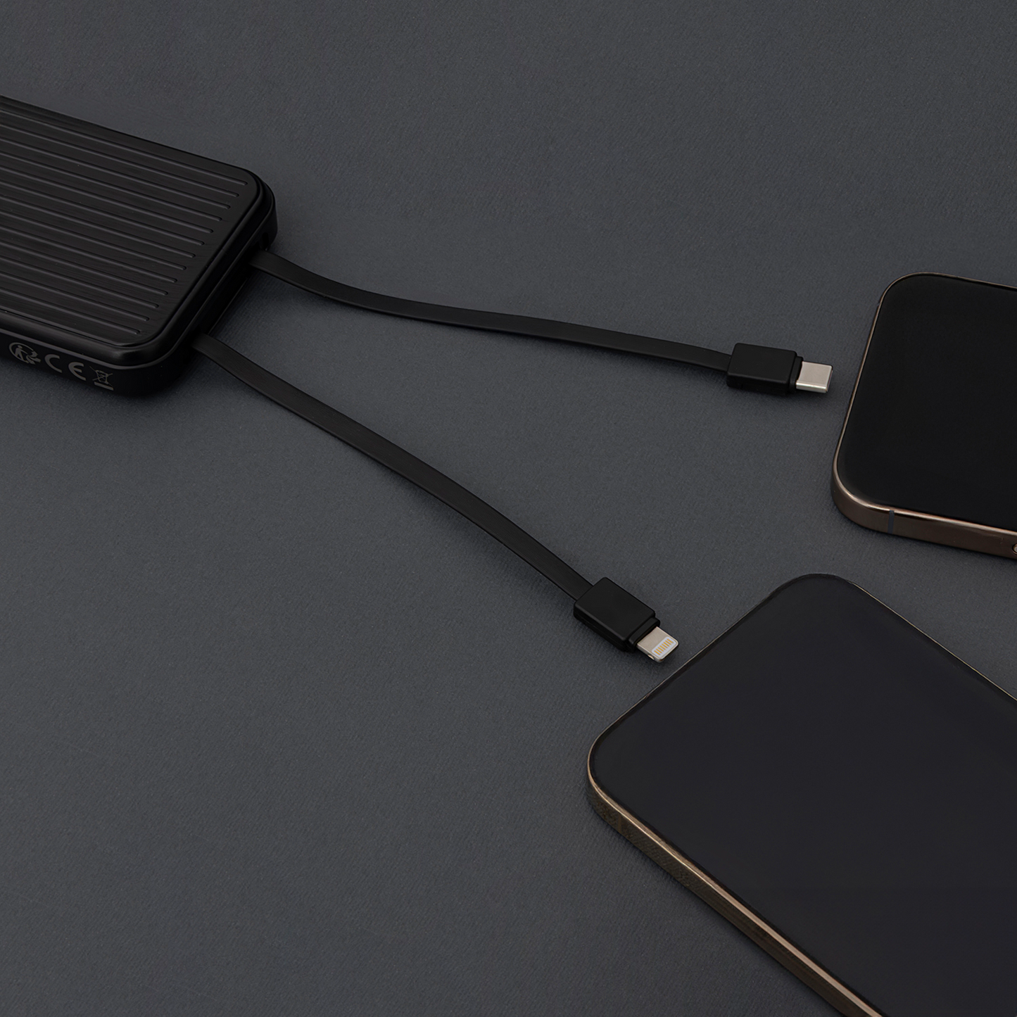 Externí baterie MaXlife MXPB-06, 10000mAh, 22.5W, QC + PD, 1 x Lightning - 2 x USB-A - 2 x USB-C, Černá