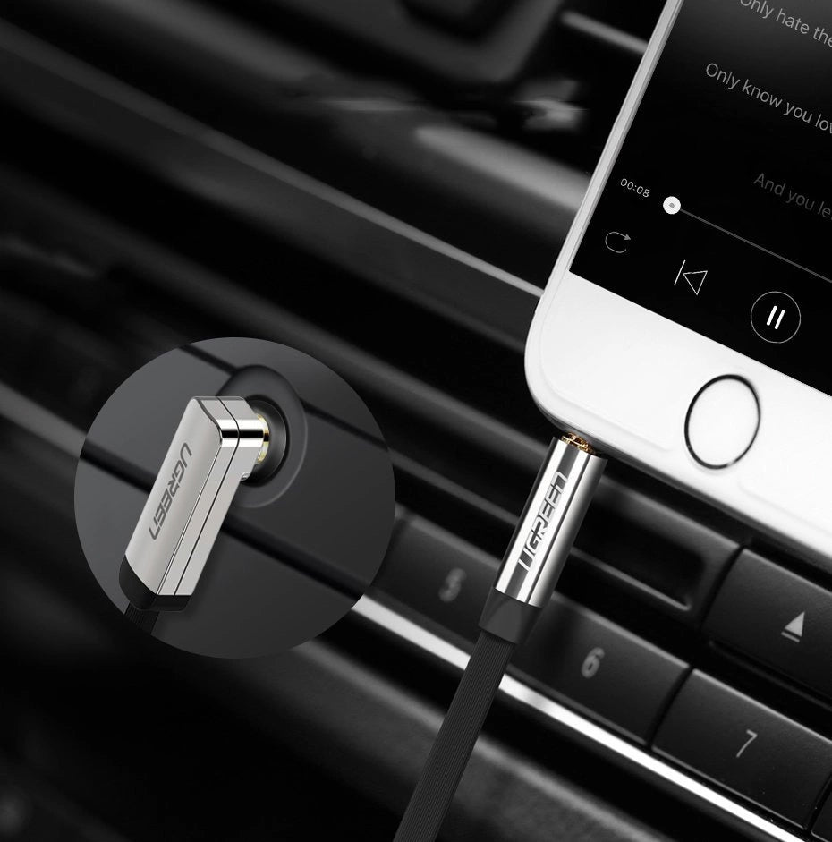 Audio kabel 3,5 mm - 3,5 mm UGREEN AV119 úhlový, 0,5 m, černý 