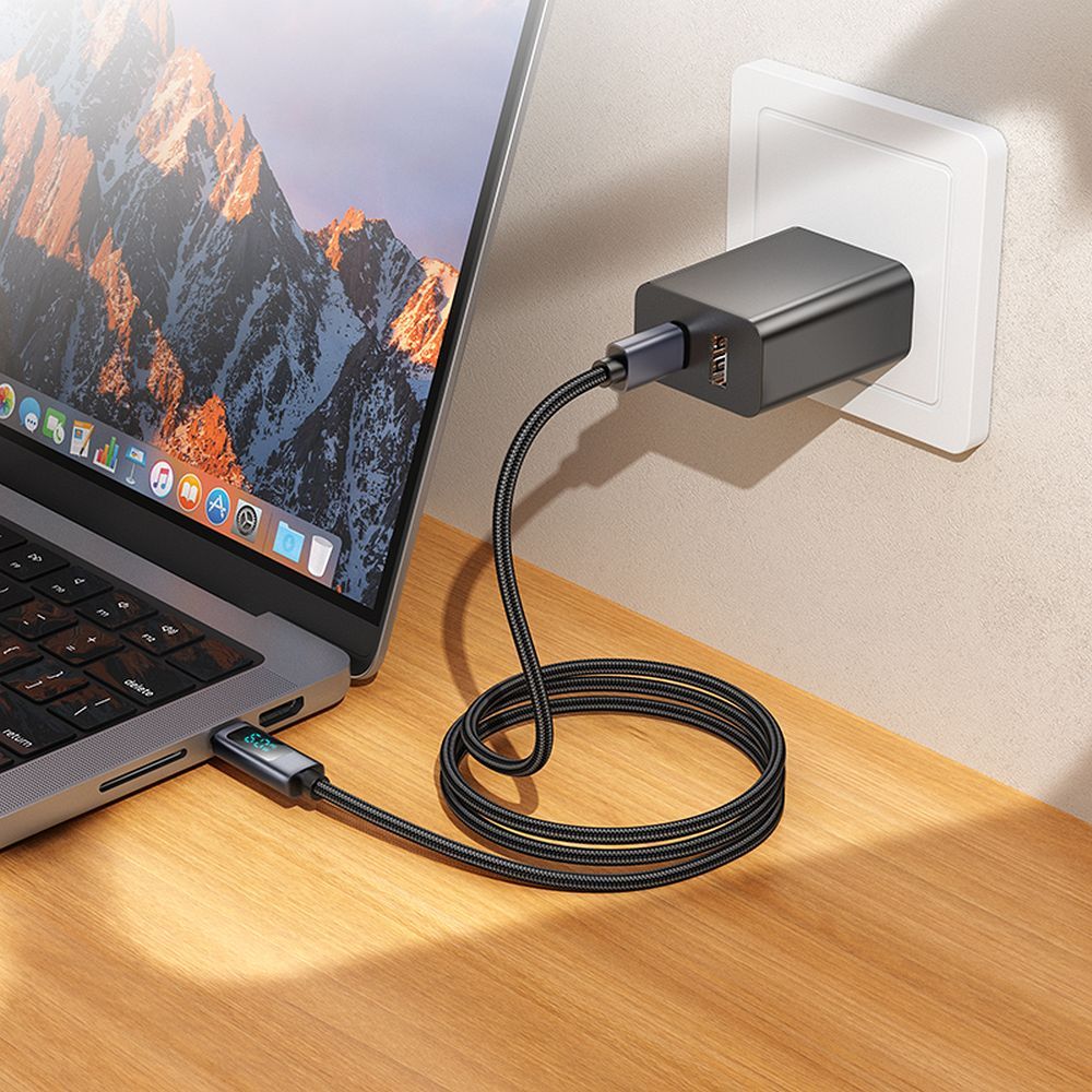 Kabel pro data a nabíjení USB-C - USB-C HOCO Display X112, 60W, 1m, černý