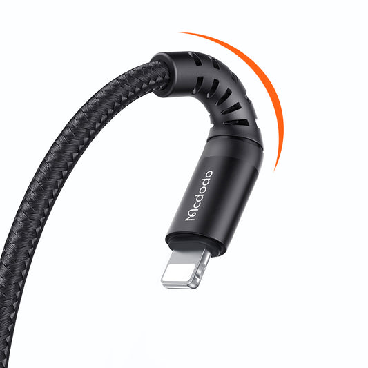 Datový a nabíjecí kabel USB-A - Lightning McDodo CA-2261, 18W, 1m, černý