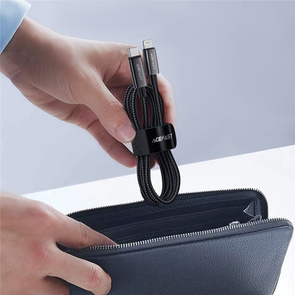 Datový a nabíjecí kabel USB-C - Lightning Acefast C23-01, 30W, 1.2m, Černý.