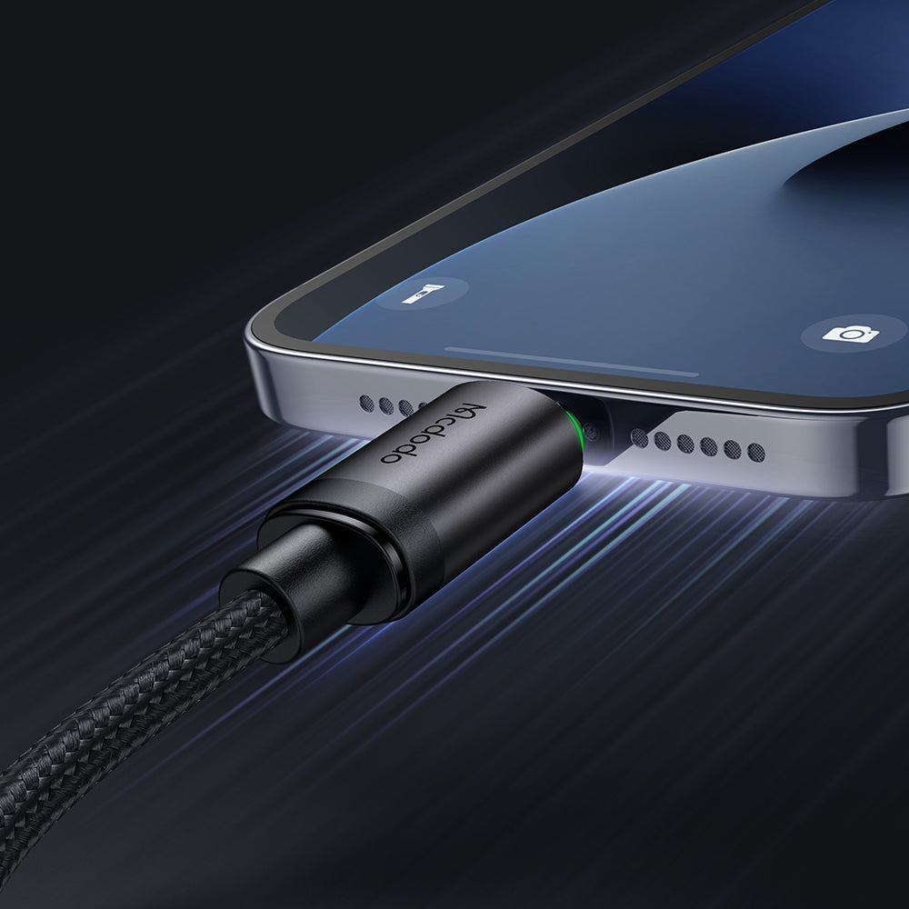 Datový a nabíjecí kabel USB-C - Lightning Mcdodo CA-4820, 36W, 1m, černý