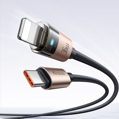 Datový a nabíjecí kabel USB-C - Lightning McDodo CA-6941, 36W, 1.2m, Zlatý