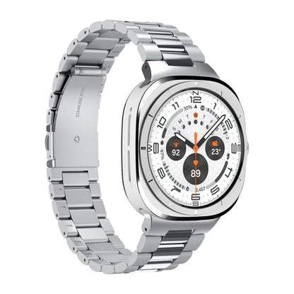 Řemínek Spigen Modern Fit pro Samsung Galaxy Watch Ultra Series, stříbrný AMP08823