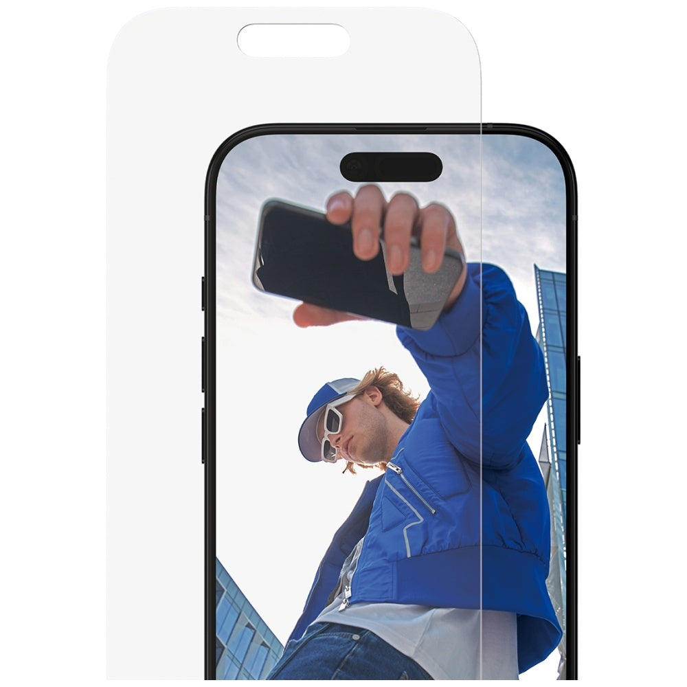Ochranná fólie PanzerGlass Classic Fit EasyAligner pro Apple iPhone 17 / 16 Pro, Tvrzené sklo, Full Glue