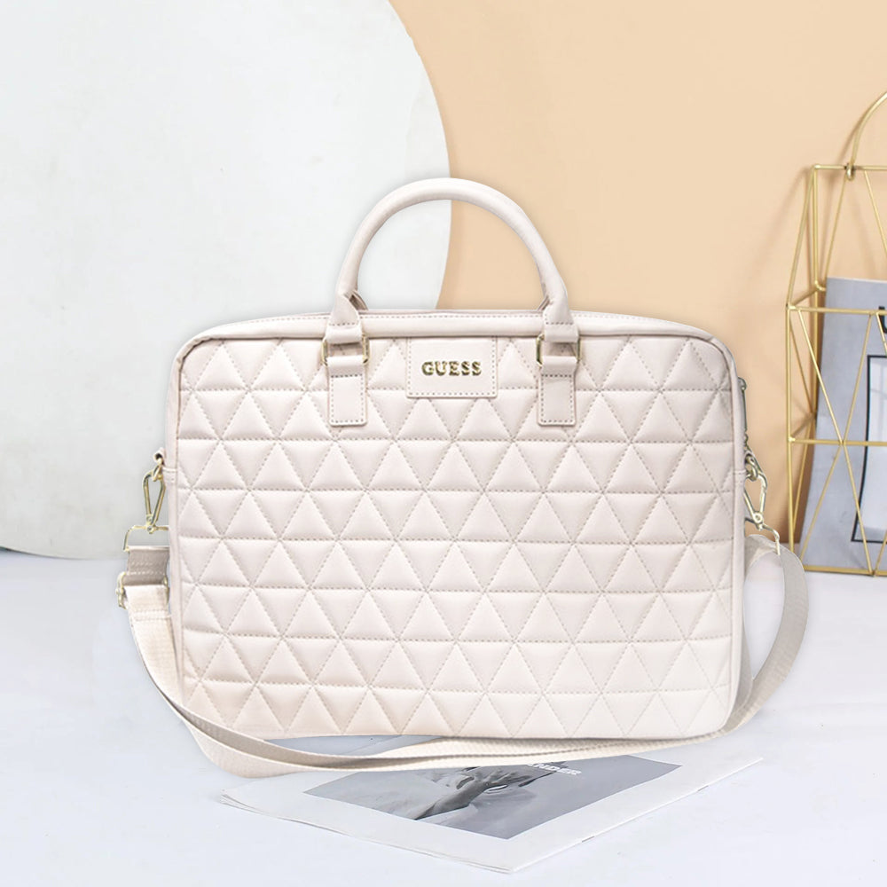 Taška Guess Quilted pro laptop 15 palců, černá