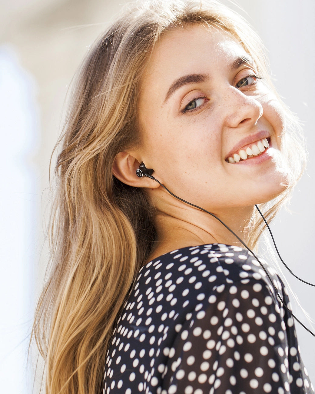 Handsfree USB-C Joyroom JR-EC07, Černá