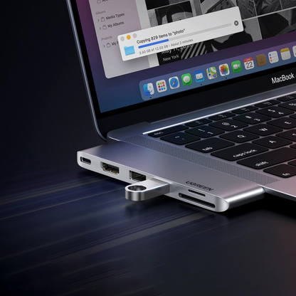 USB-C hub UGREEN CM380 (80856) pro Apple MacBook Pro / Air Series, 2 x USB-A 3.0 - 1 x USB-C - 1 x HDMI - 1 x SD - 1 x microSD