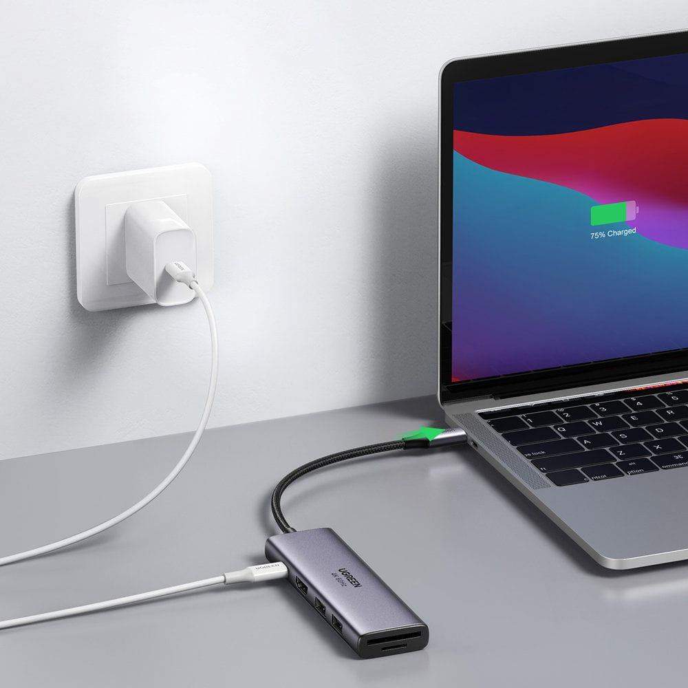 Hub USB-C UGREEN CM511 (60384), 2 x USB-A 3.0 - 1 x USB-C - 1 x HDMI - 1 x SD - 1 x microSD, Šedý