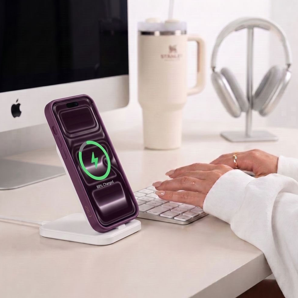 MagSafe pouzdro pro Apple iPhone 18 Pro / 17 Pro, Tech-Protect, BasicMag, Matná vínová