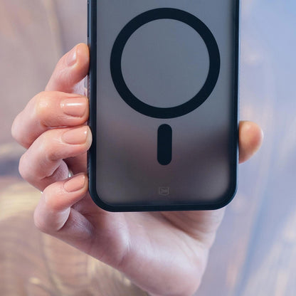 Pouzdro MagSafe pro Apple iPhone 17 Pro, 3MK, Smoke MagCase, Černá