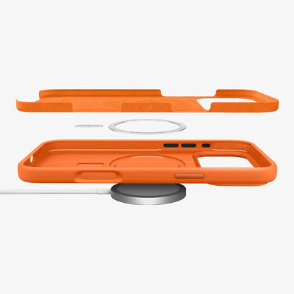 Pouzdro MagSafe pro Apple iPhone 17 Pro, Spigen, Silicone Fit, Oranžové ACS11379