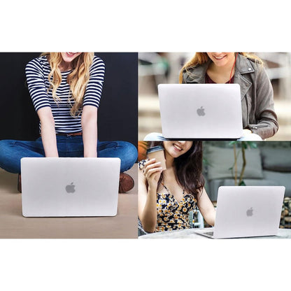 Pouzdro Techsuit UltraShell pro Apple MacBook Air M3 15palců (2024) / Air M2 15palců (2023), Matně průhledné