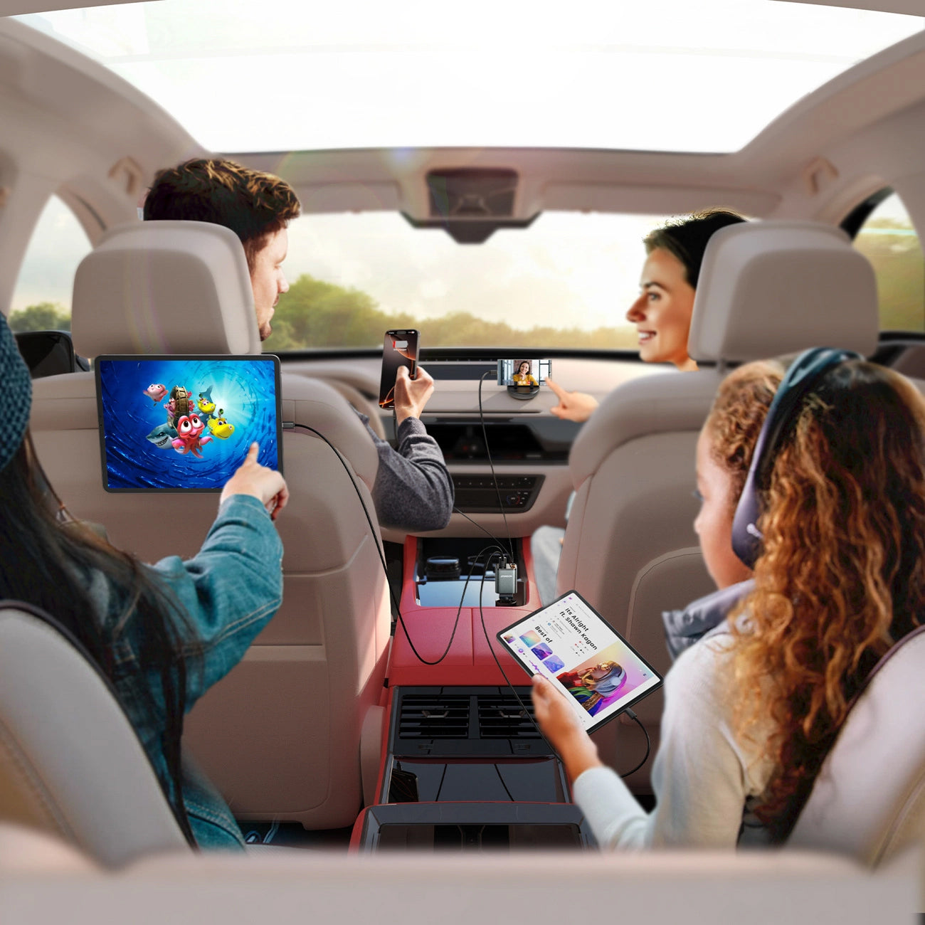 Autonabíječka s kabelem USB-C / Lightning Joyroom JR-CCL05, 30W, 3A, 1 x USB-A - 1 x USB-C, šedá