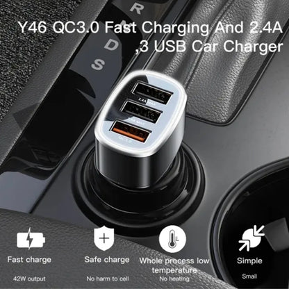 Auto nabíječka Yesido Y46, 42W, 3A, 3 x USB-A, Černá