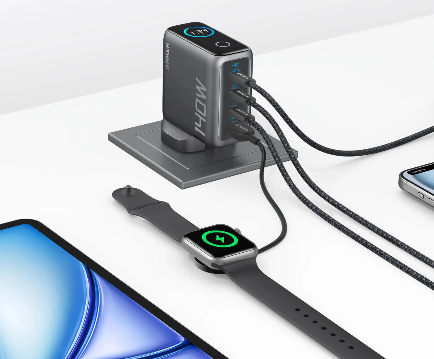 Síťová nabíječka s kabelem USB-C Anker Zolo, 140W, 5A, 1 x USB-A - 3 x USB-C, Černá B2697GZ1