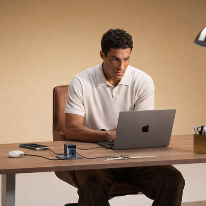 Síťová nabíječka s kabelem USB-C UGREEN X616 (65828), 100W, 5A, 1 x USB-A - 3 x USB-C, šedá