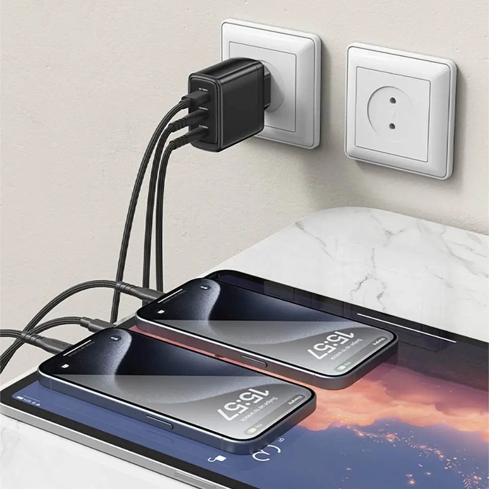 Síťová nabíječka s kabelem USB-C Yesido YC144C, 65W, 3.25A, 1 x USB-A - 2 x USB-C, černá