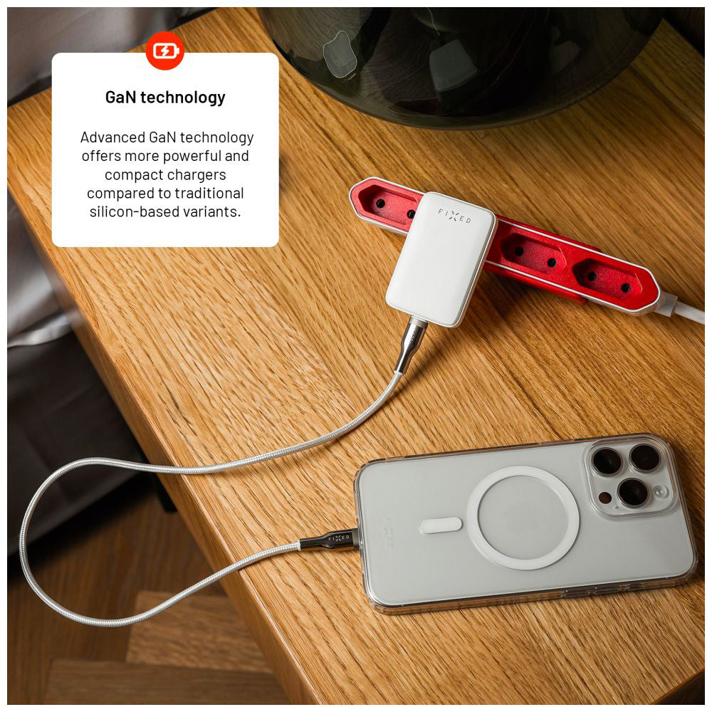 Síťová nabíječka Fixed, 30W, 3A, 1 x USB-C, Bílá