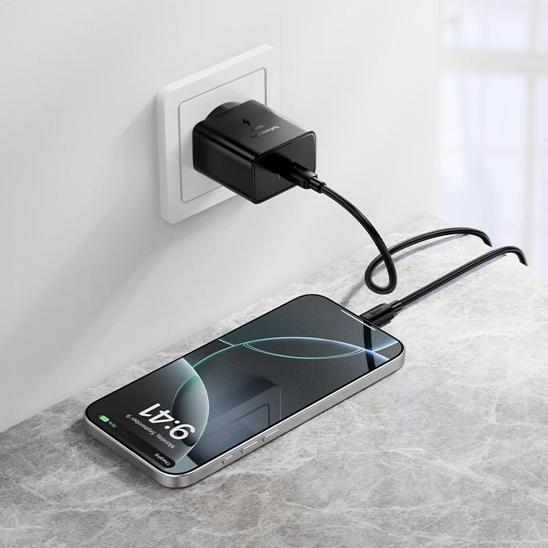 Síťová nabíječka HOCO N77, 45W, 3A, 1 x USB-C, černá