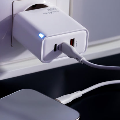 Síťová nabíječka MaXlife MXTC-09-65ACC, 65W, 3.25A, 1 x USB-A - 2 x USB-C, Bílá