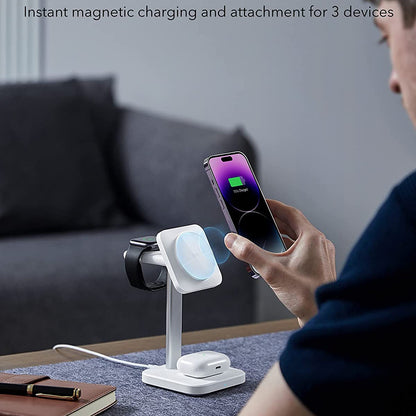 Bezdrátová nabíjecí stanice ESR HaloLock 3v1, 15W, 1.67A, bílá