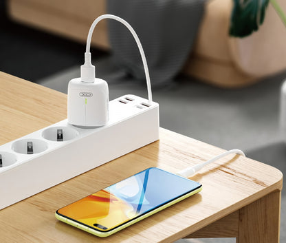 Síťová nabíječka XO Design L114, 20W, 3A, 1 x USB-A - 1 x USB-C, Bílá